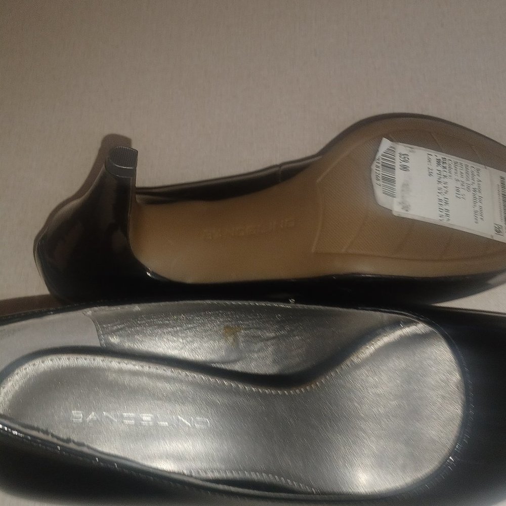 Bandolino Black Shoe Pump